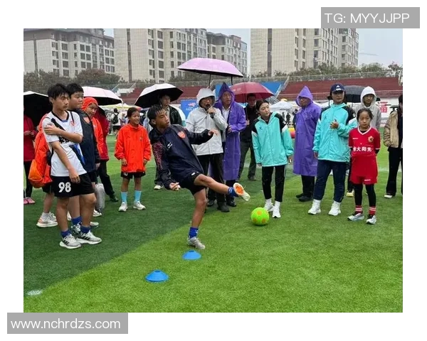 段暄心目中的足球偶像盘点与他对足球的热爱之旅