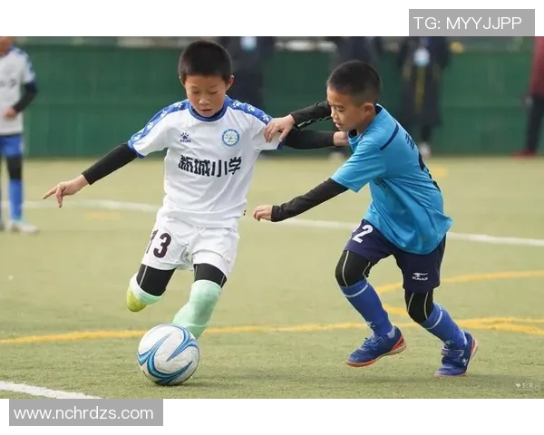 深圳小学生足球明星崭露头角助力校园体育发展与青少年成长