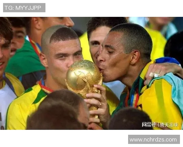 巴西足球界30岁明星球员的成长历程与辉煌成就揭秘